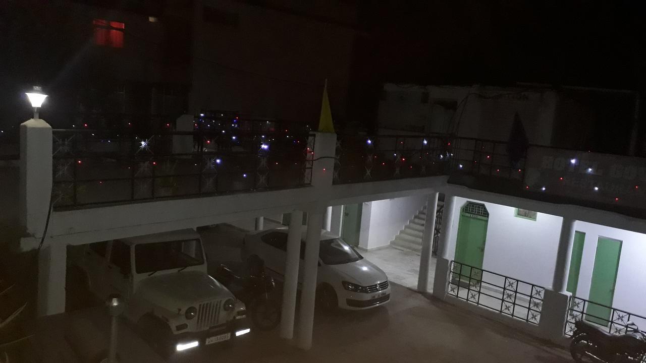 Hotel Govind Rudraprayāg Buitenkant foto