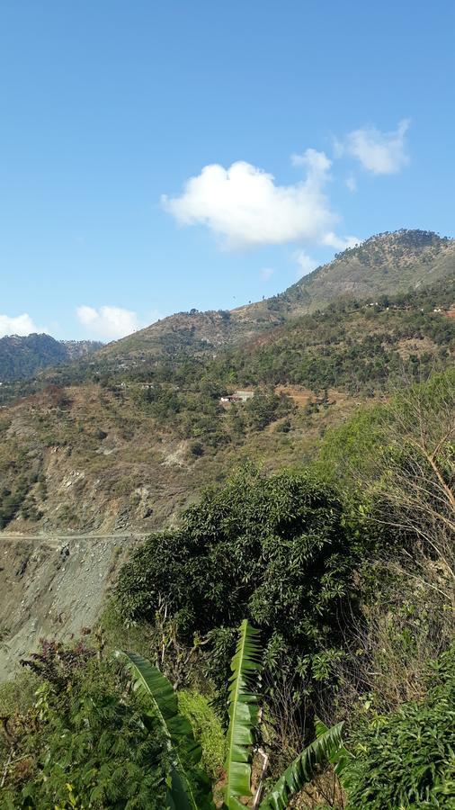 Hotel Govind Rudraprayāg Buitenkant foto