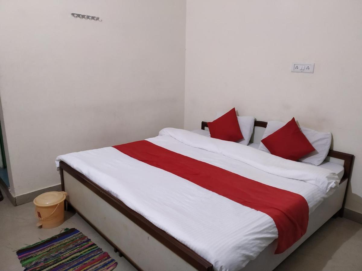 Hotel Govind Rudraprayāg Buitenkant foto